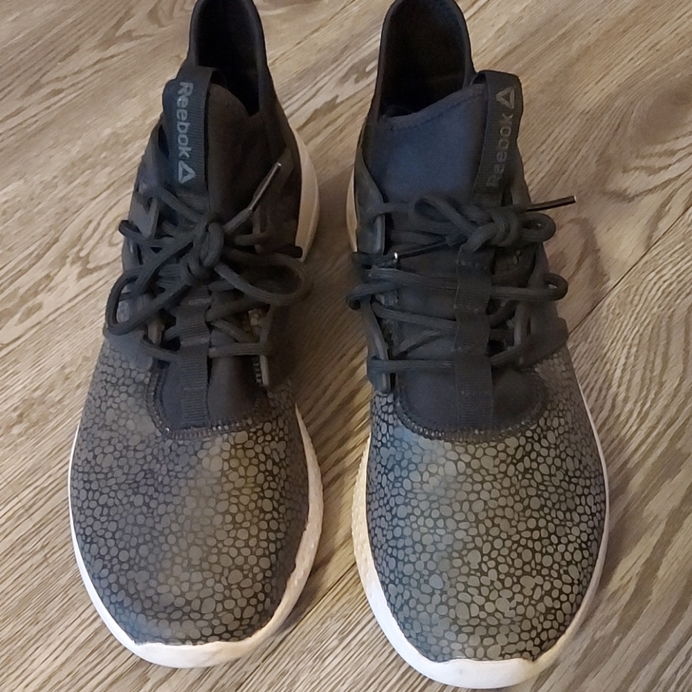 Reebok athletic /dance shoes